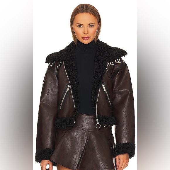 WeWoreWhat Jackets & Blazers - NWT WEWOREWHAT Cropped Sherpa Moto Jacket in Dark Patina & Black Sherpa XS 6451